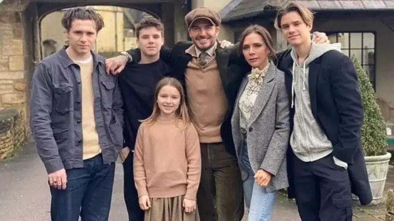 Exfutbolista David Beckham compra la propiedad más cara por $USD 72,3 millones frente al mar Exfutbolista David Beckham compra la propiedad más cara por $USD 72,3 millones frente al mar